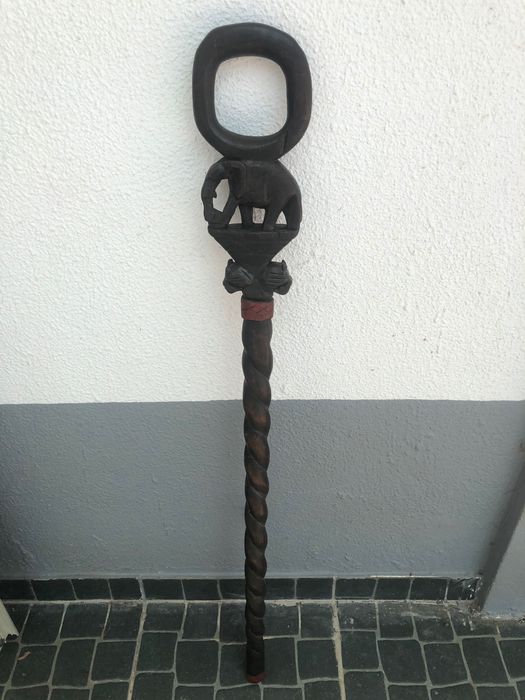 Bengalas antigas e de coleção