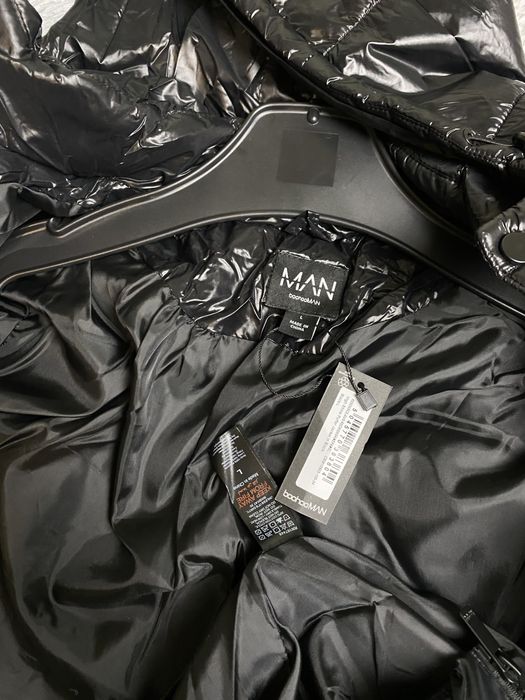 Мужской глянцевый дутый пуховик чёрный  Boohoo