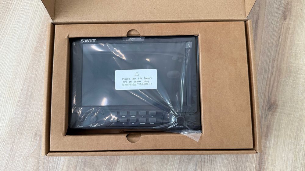 Swit S-1071H+ 7'' Studio LCD – NOWY