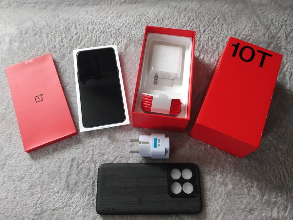 OnePlus 10T 5G 8/128 DualSim 6,7" AMOLED 50Mpx Ładowanie 150W Stereo