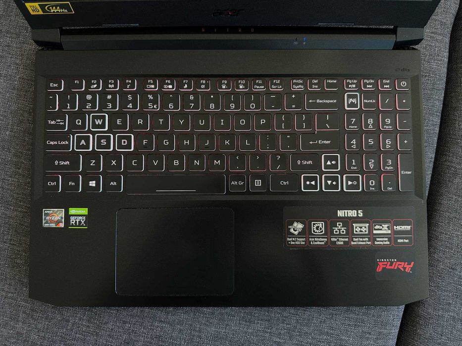 Acer Nitro 5 AN515-45-R1A6 (R5 5600H, RTX 3070)