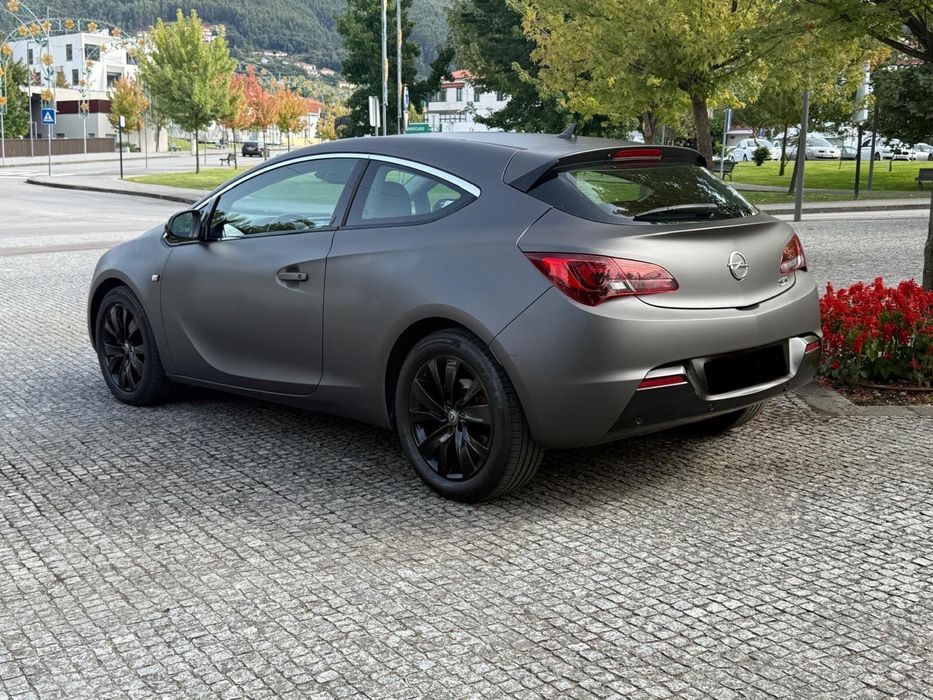 Opel Astra Gtc Super desportivo