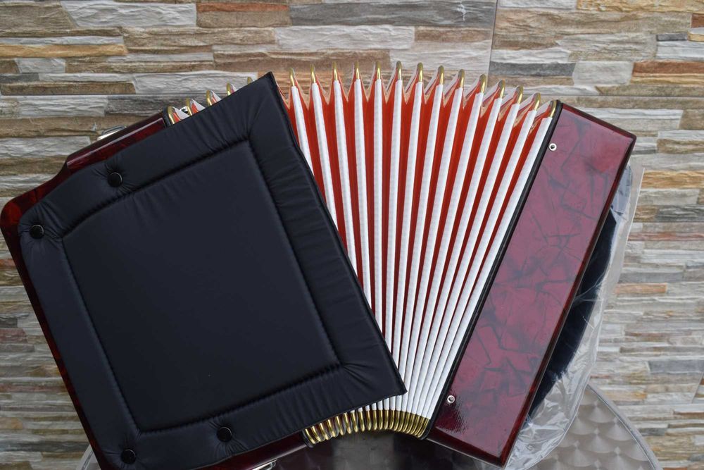 Concertina Hohner 3 Voz. Fa La Re