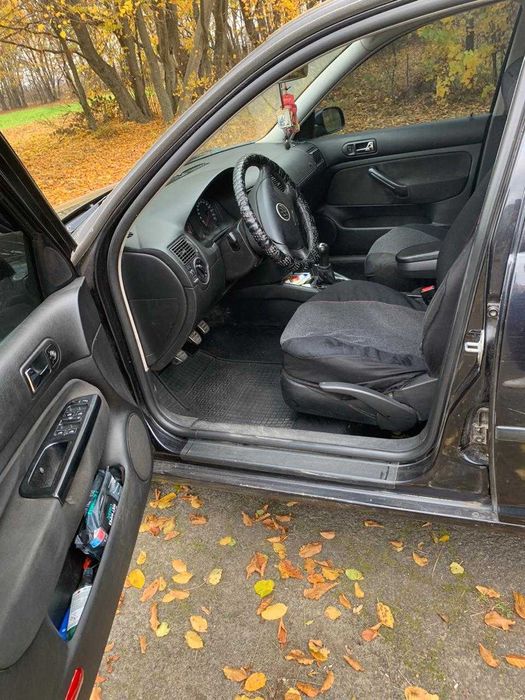 Volkswagen Golf 4