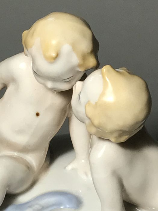 Porcelana prl ĆMIELÓW bomboniera