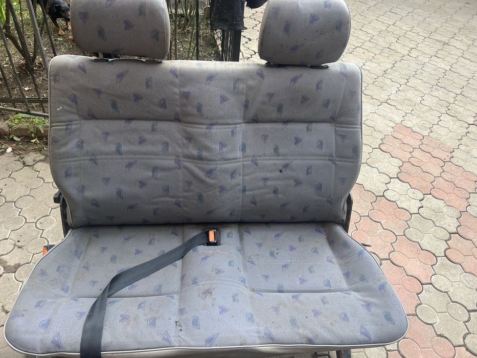 Сидіння диван другий ряд WV T4