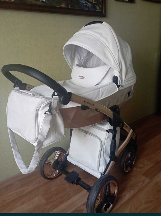 Коляска Junama Diamond 2в1