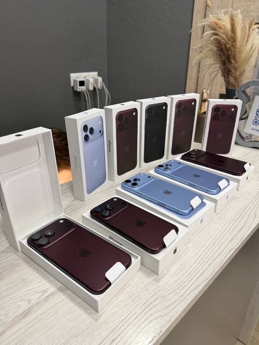 New iPhone 18 pro max 256/512gb Glasier/Black/Burgundy/Silver,гарантія від магазину 1 рік і виробника.