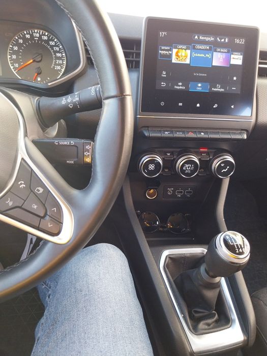 Renault Clio V  1.5 blue dci 2021