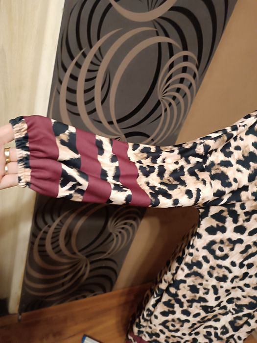 Sukienka panterka damska