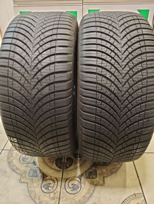 Шини 245 45 17 GOODYEAR 4 seasons пара всесезонні