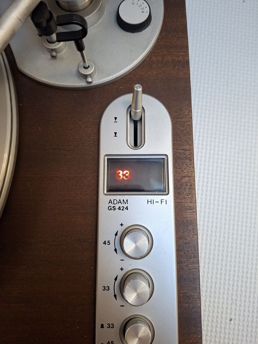 Gramofon Unitra Adam GS 424, wkładka ADC K9 - sprawny, zadbany