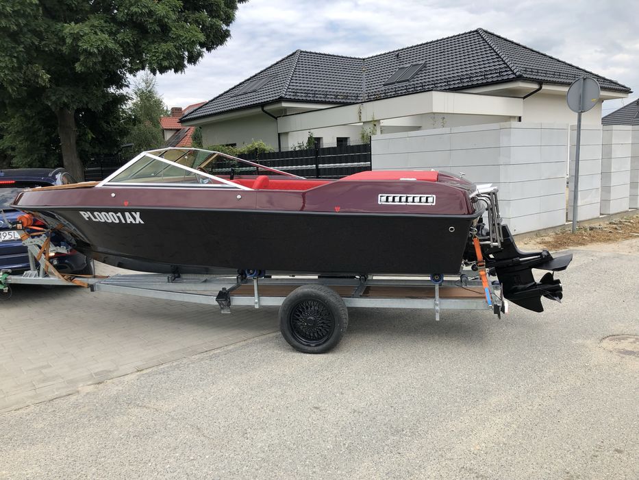 Łódź motorowa Invader Bmw 3.0d  250km diesel   zamiana za Tenere  700