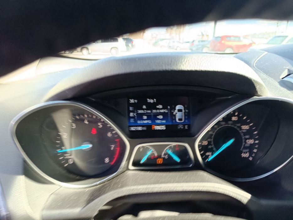 Ford Escape 2017 VIN 1FMCU9J91JUA60944 фото оголошення 5 з 9