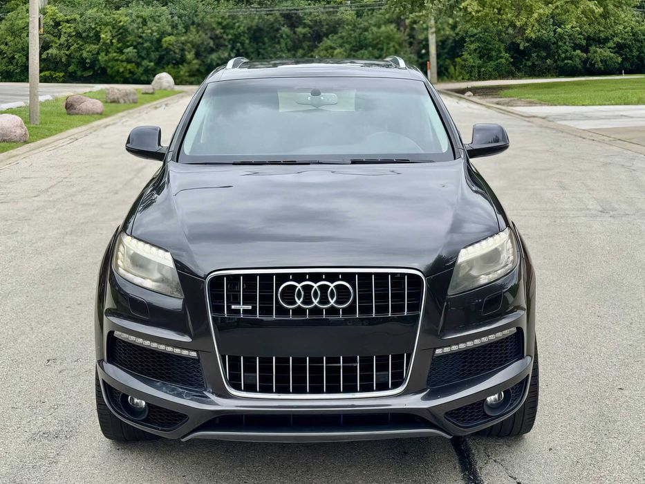 Audi Q7      2013