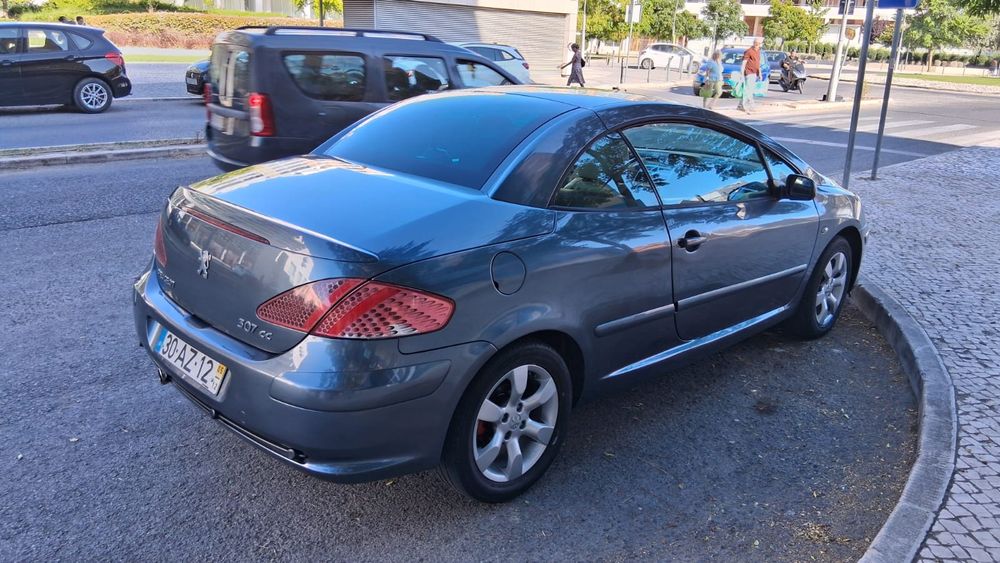 Peugeot 307   CC