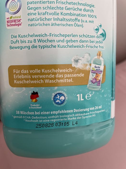 Plyn do prania Kuschel weich + 21 jednorazowych lenor+ 1 perełki lenor