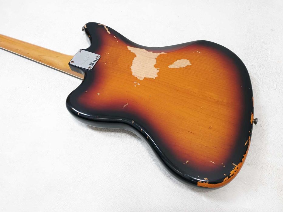 Fender Kurt Cobain Road Worn Jaguar