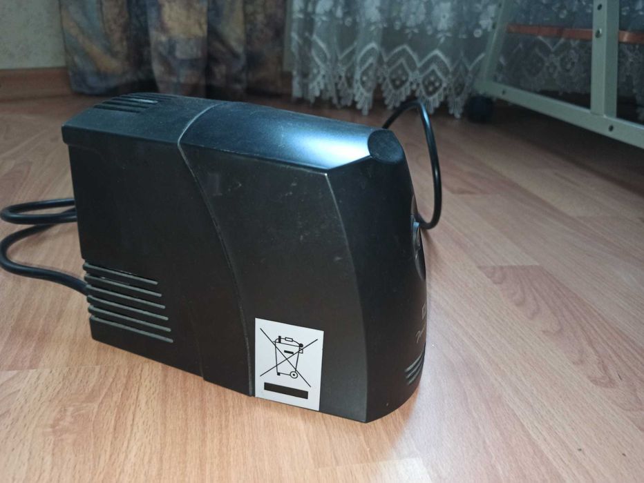 Стабілізатор напруги mustek powermate 625 БЕЗ АККУМУЛЯТОРУ