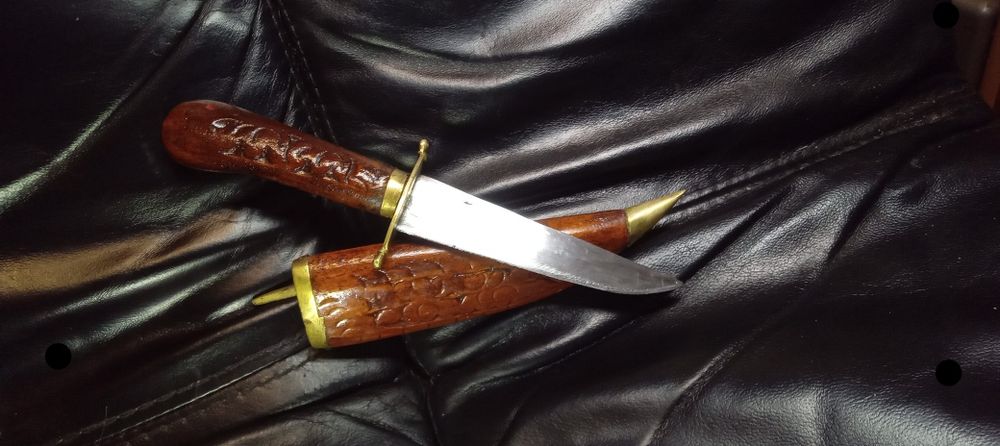 Ніж кинжал різьбленний традиційни Індія