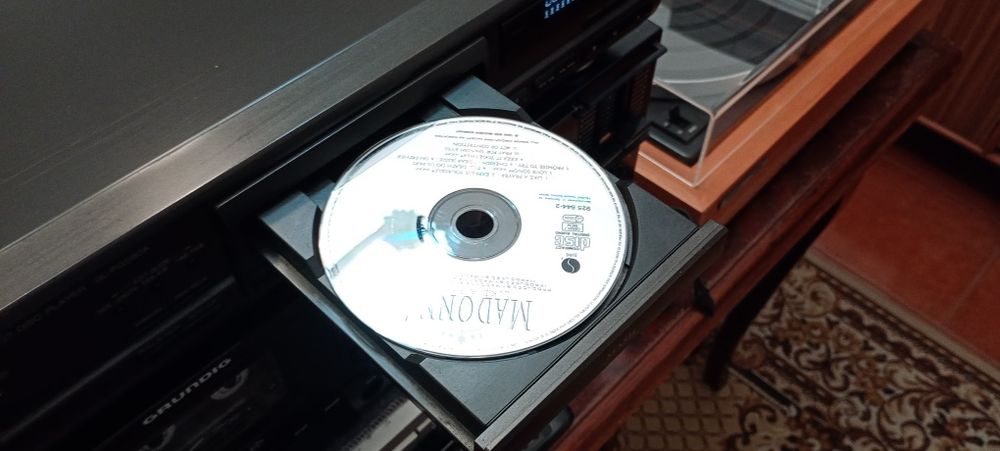 Leitor de CD Technics SL PG580