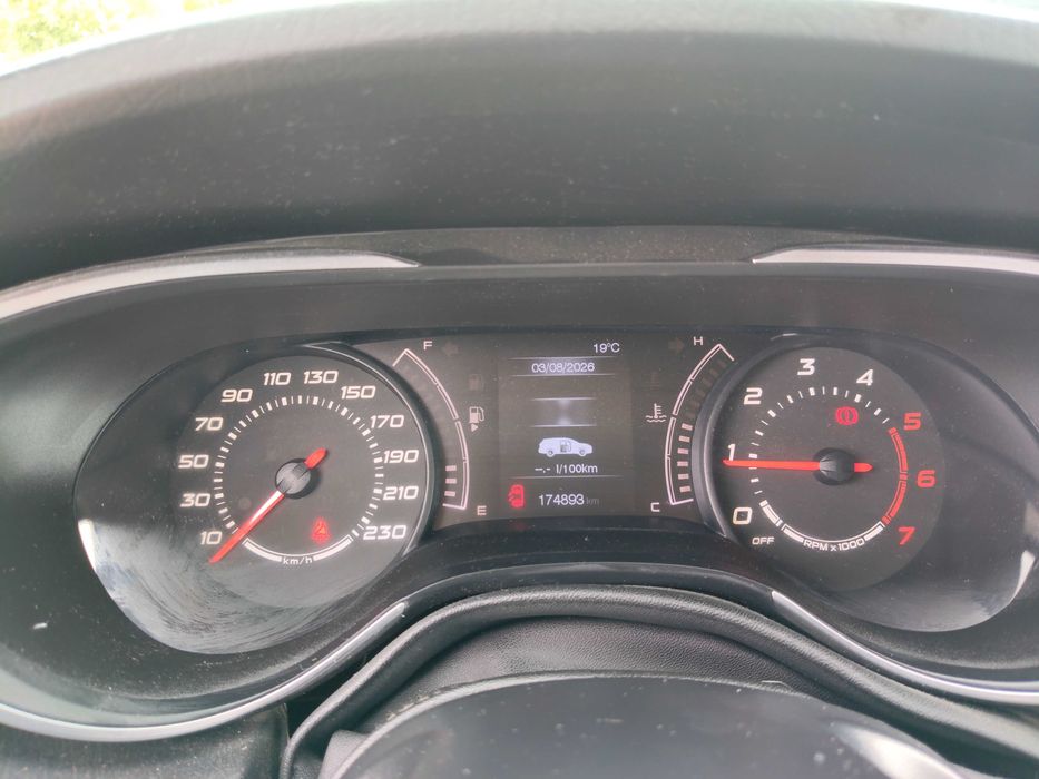 Fiat Tipo SW 1.3 MultiJet Lounge | GPS | Câmara | JLL 17" | Garantia | 8.750 €