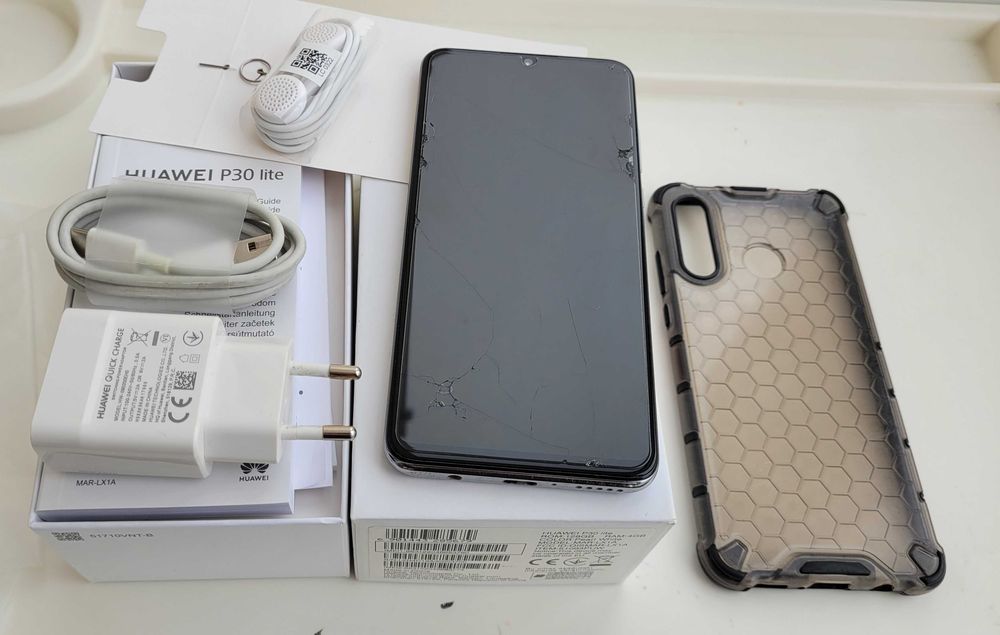 Смартфон Huawei P 30 lite 4/128