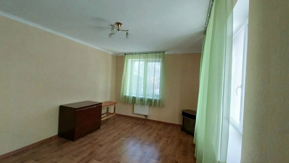 Сдаю 2 комнатную квартиру в новострое! Район Французского бульвара.