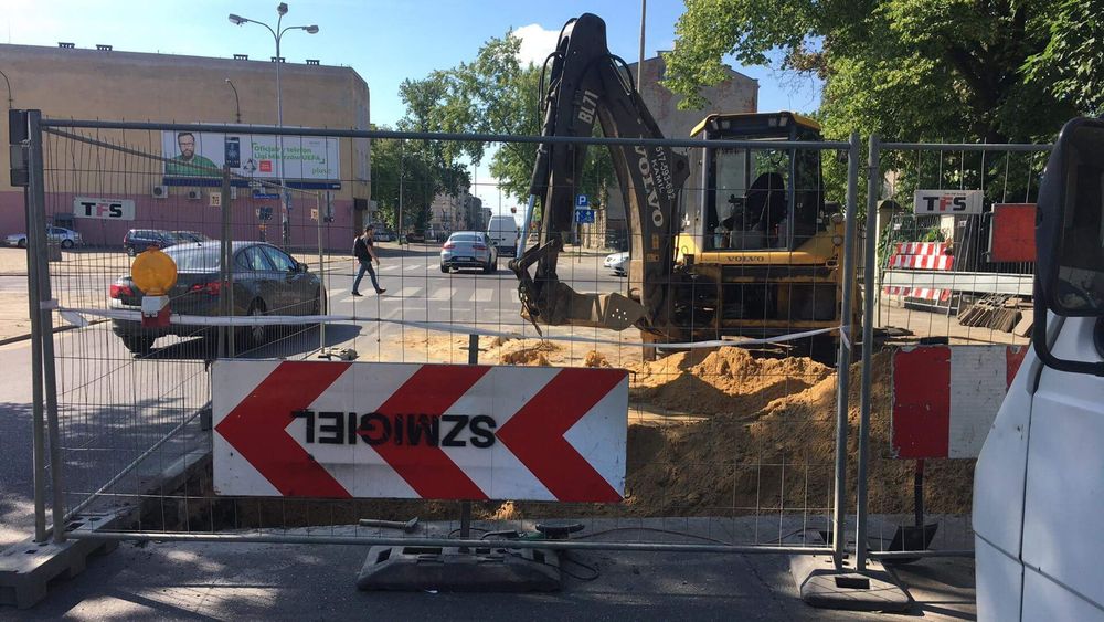 Usługi KOPARKO - ŁADOWARKA Młot Widł wykopy Koparka Wywrotka Transport