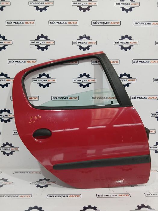PORTA TRASEIRA DIREITA VEMELHA PEUGEOT 206 MK2 1.2VTI ANO: 2005
