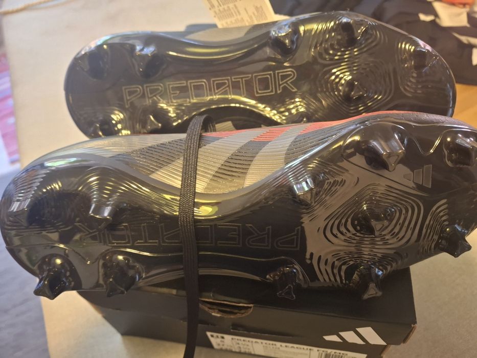 Chuteiras Adidas Predator 37 ⅓