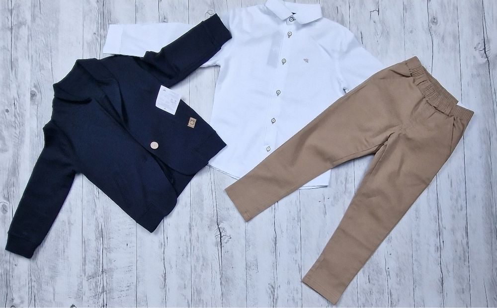 Garnitur chlopiecy bawełniany Marynarka i spodnie 92/98