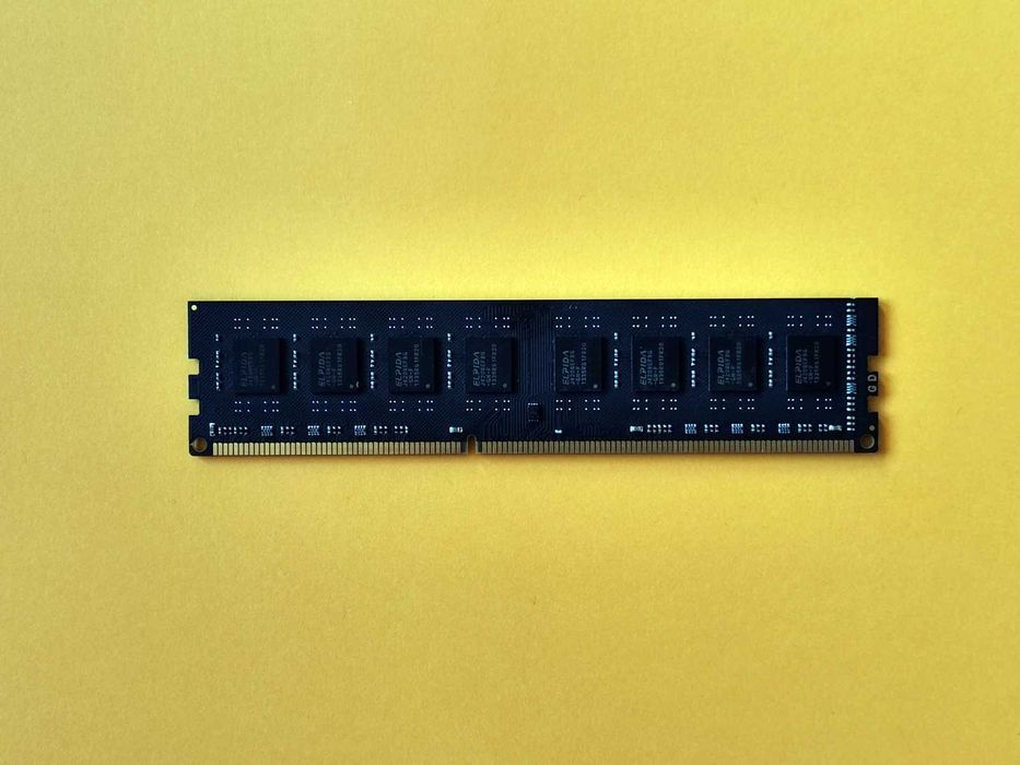 DDR3 8GB G.SkiLL 12800 -Komputer