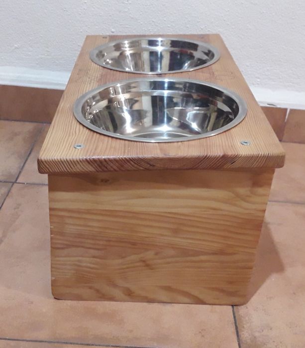 Comedouros de cães ou gatos