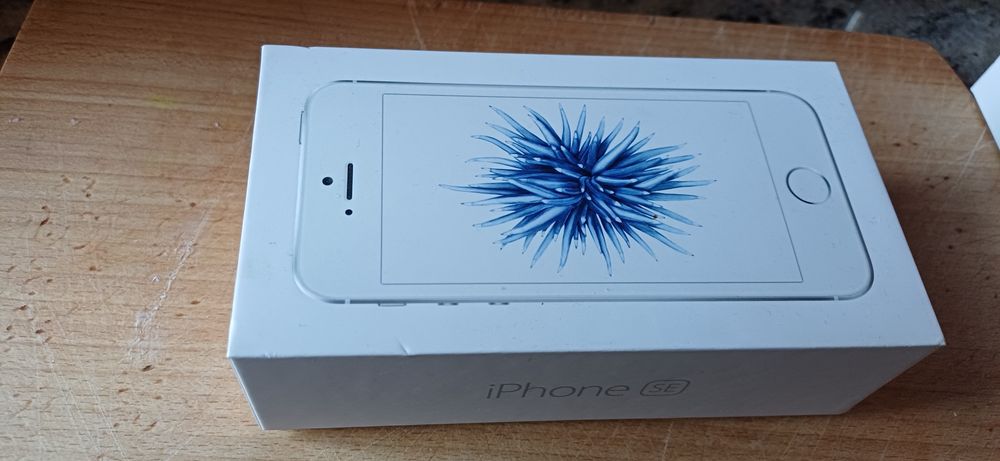 iphone SE uzywany