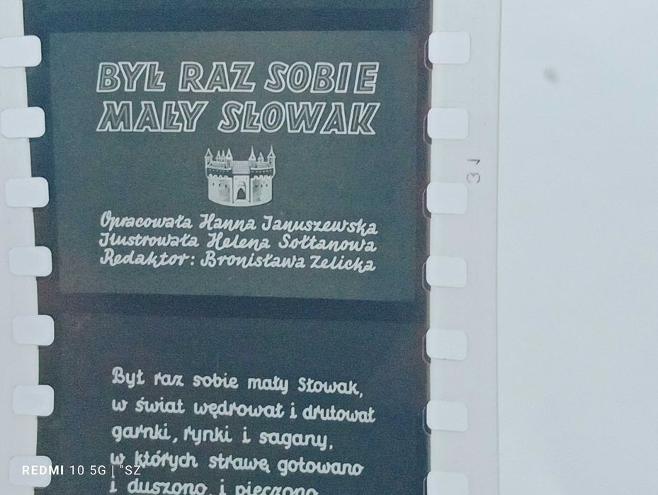 Bajki dla dzieci - slajdy z PRL - 11 sztuk - czarno białe.