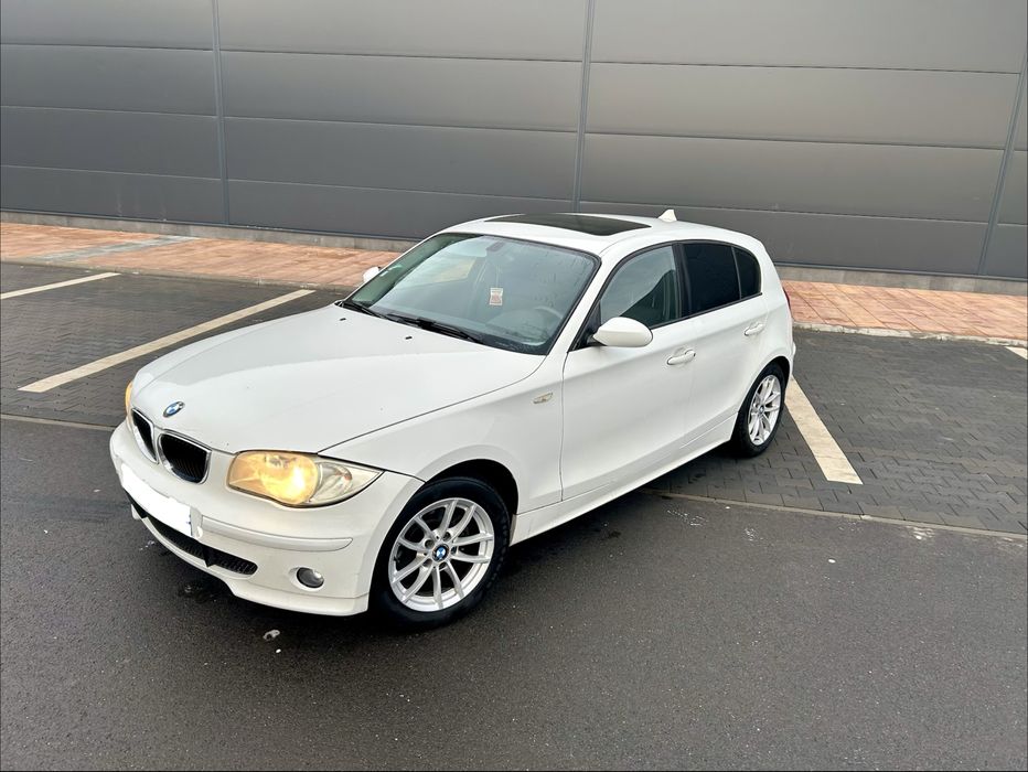 Bmw 1 e81 2007 biała * klima* szyberdach* PDC