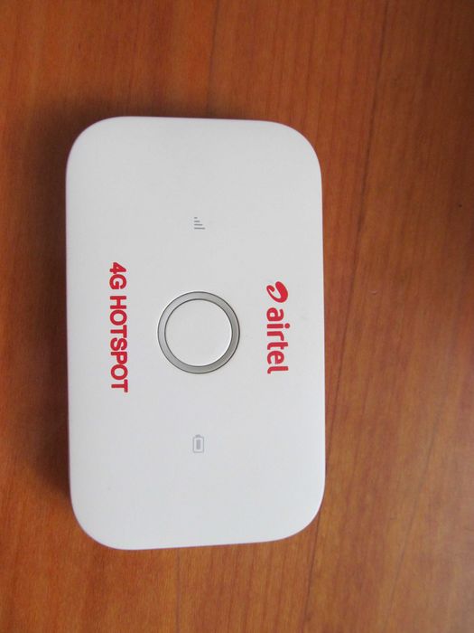 4G/3G мобильный WIFI роутер Airtel 4G HotSpopt ( Huawei E5573 )
