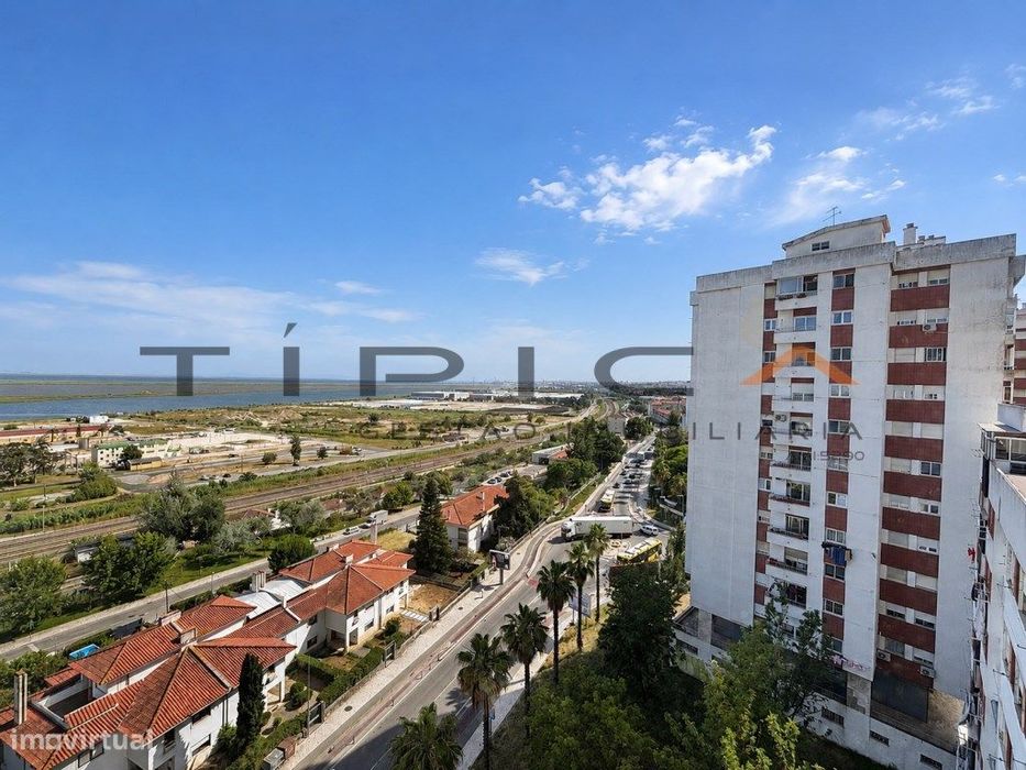T3 Luminoso e Mobilado na Póvoa de Santa Iria - Excelente Localização