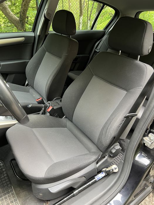 Opel Astra 2008 VIN W0L0AHL4882224180 фото оголошення 6 з 8