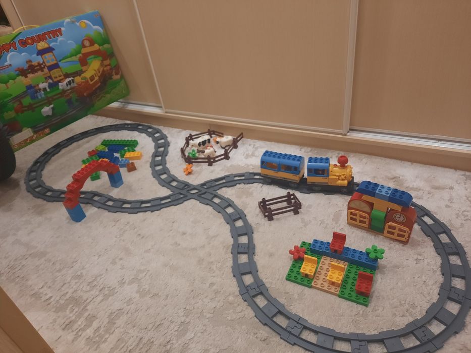 Конструктор jixin поезд рельсы, звук свет