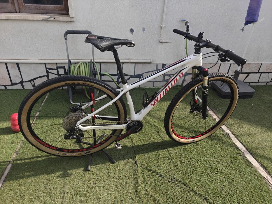 BTT Specialized StumpJumper Roda 29 Carbono 10,5Kg