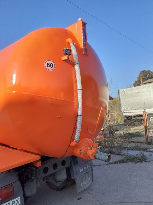 Асенізатор. Услуги асенизатора. Выкачка выгребных ям, септиків