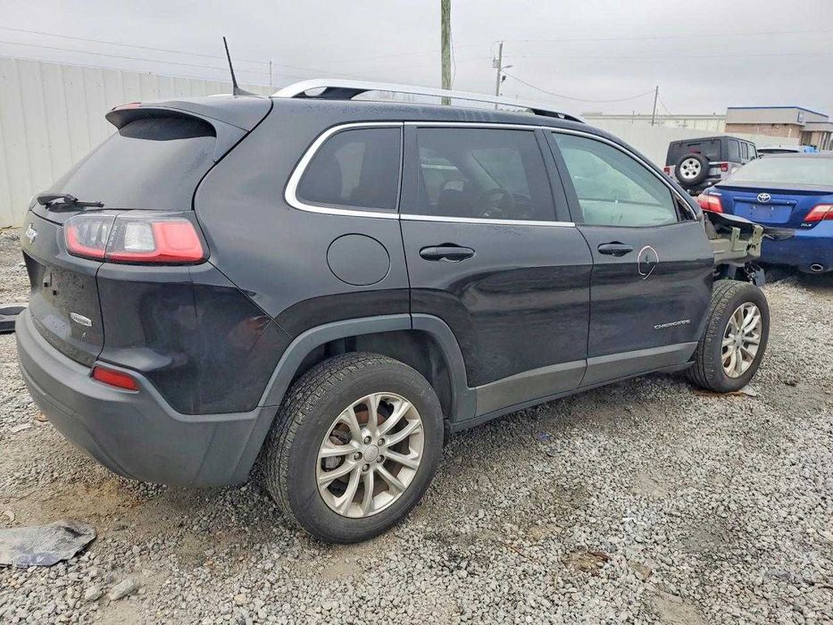 JEEP Cherokee LATITUDE 2019
