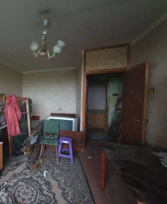 Продам 1 комн кв 38 м2 Улучшенной планировки метро Индустриальная OA