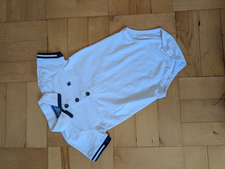 Białe eleganckie body polo Coccodrillo 92