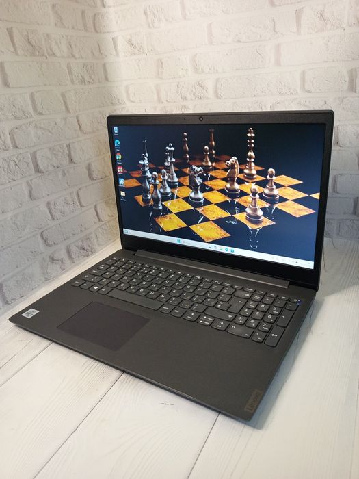 Ноутбук Lenovo V15-IIL i3-1005G1 8Gb DDR4