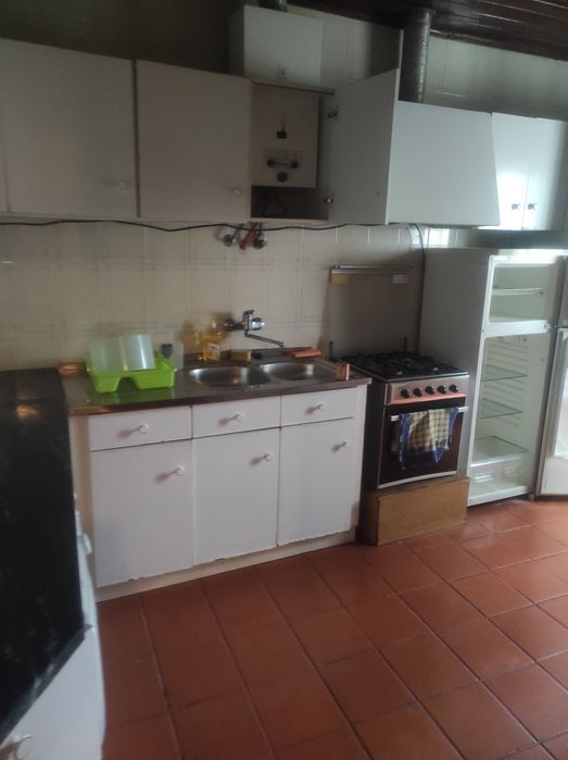 Vende-se Moradia T3 Santa Clara