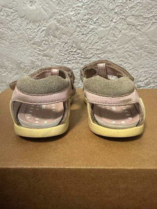 Босоножки 25 размер Biomecanics на девочку