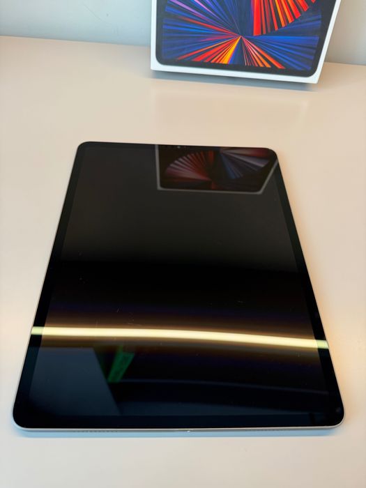 Apple iPad Pro 12.9” M1 (5 gen, 2021) 256GB Wi-Fi Space Gray + коробка